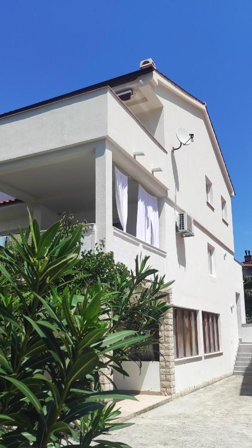Guest House Tina Rab Town Ngoại thất bức ảnh